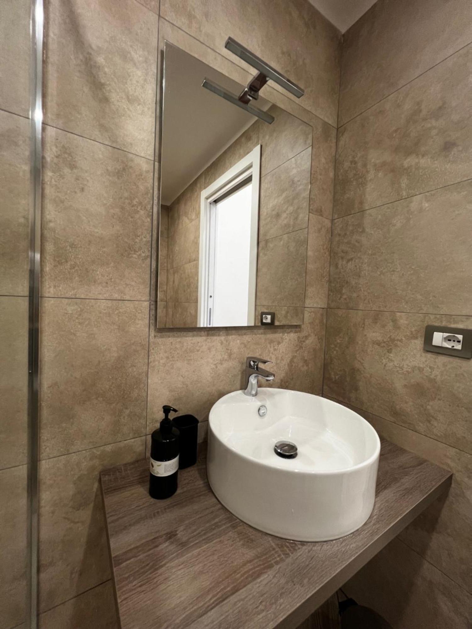 Dimora Dei Decumani Bed and Breakfast Νάπολη Εξωτερικό φωτογραφία